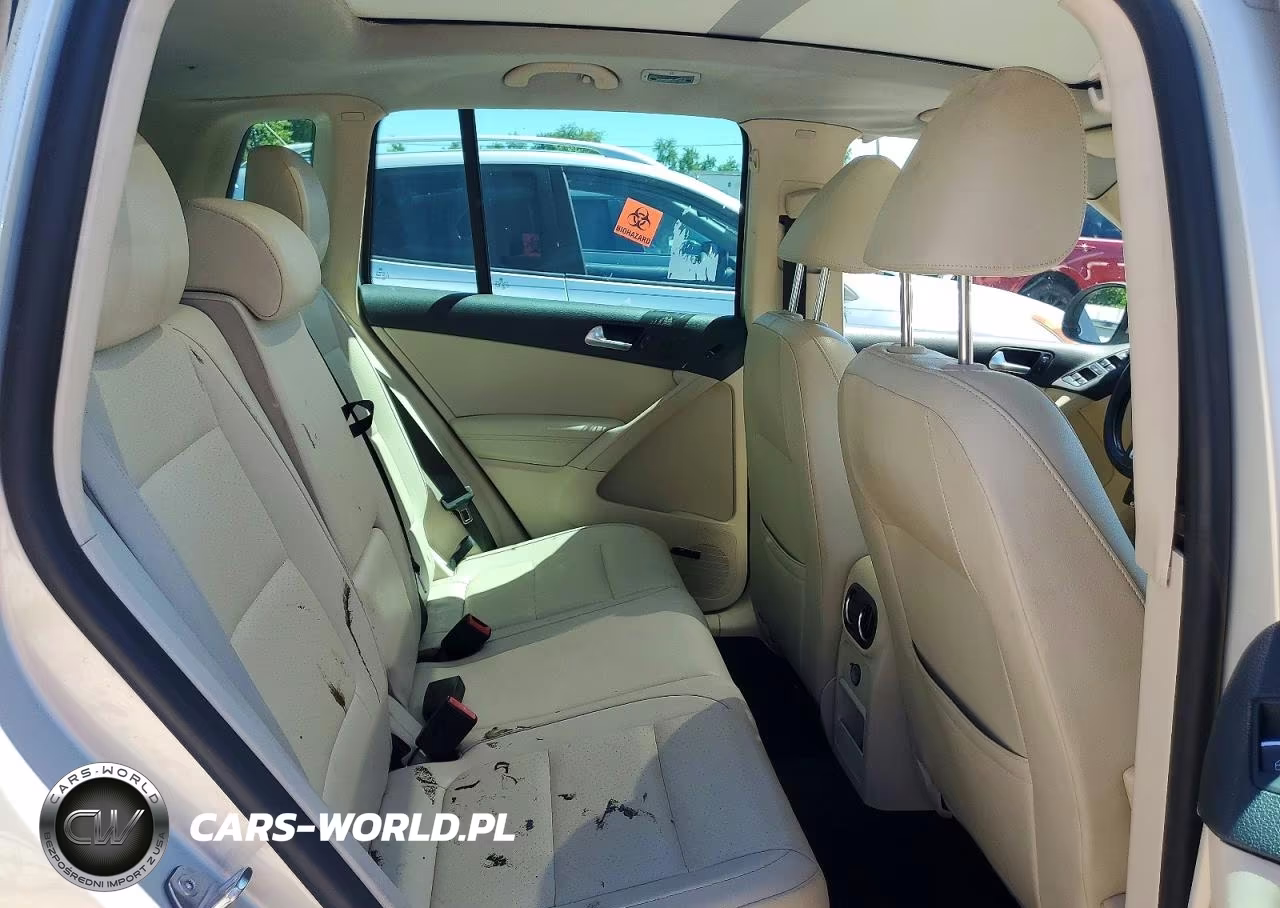 2014 Volkswagen Tiguan S VIN:WVGBV3AX9EW535822 - 11