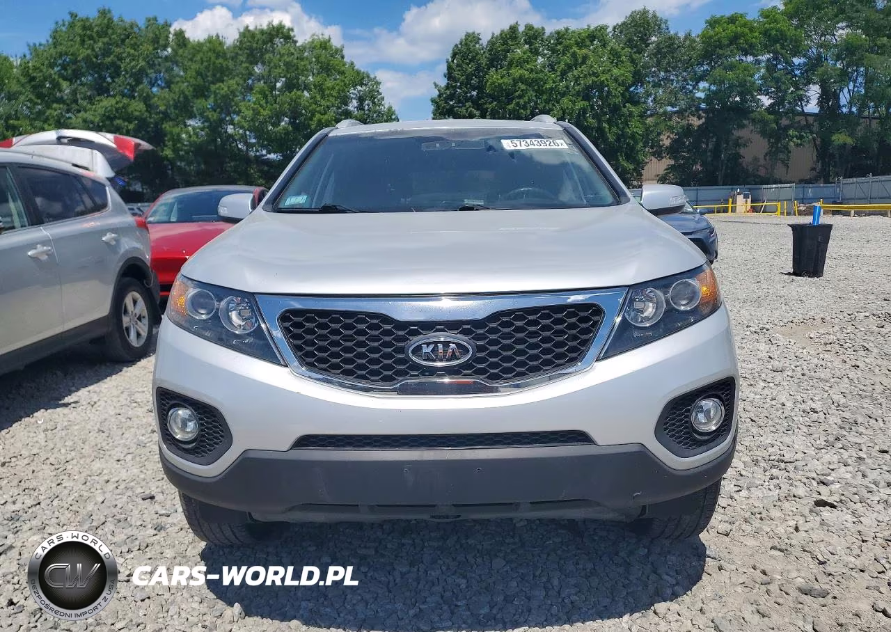 2013 Kia Sorento Lx VIN:5XYKT4A6XDG322252 - 5