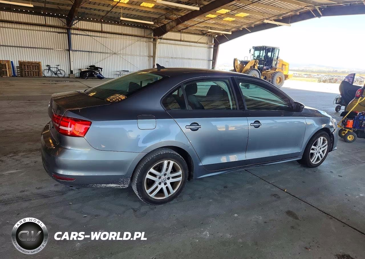 2015 Volkswagen Jetta Base VIN:3VW1K7AJ5FM352539 - 3