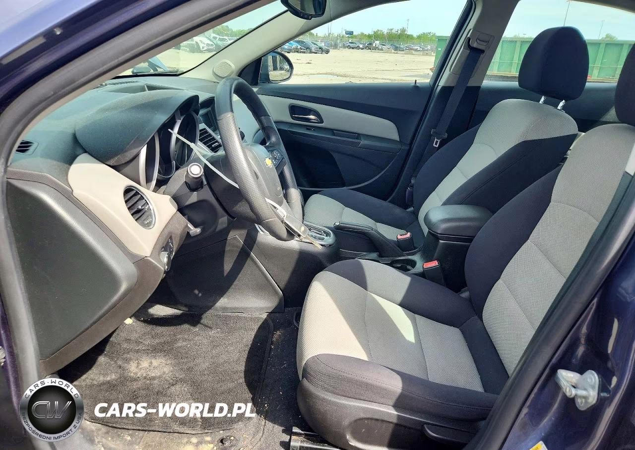 2013 Chevrolet Cruze Ls VIN:1G1PA5SH2D7147048 - 7