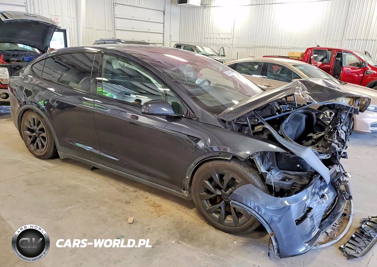2024 Tesla Model X VIN:7SAXCDE54RF444713 - 4