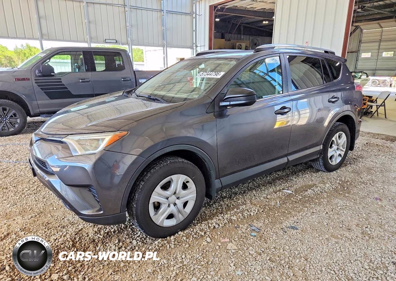 2017 Toyota Rav4 Le – zdjęcie 1 z 12