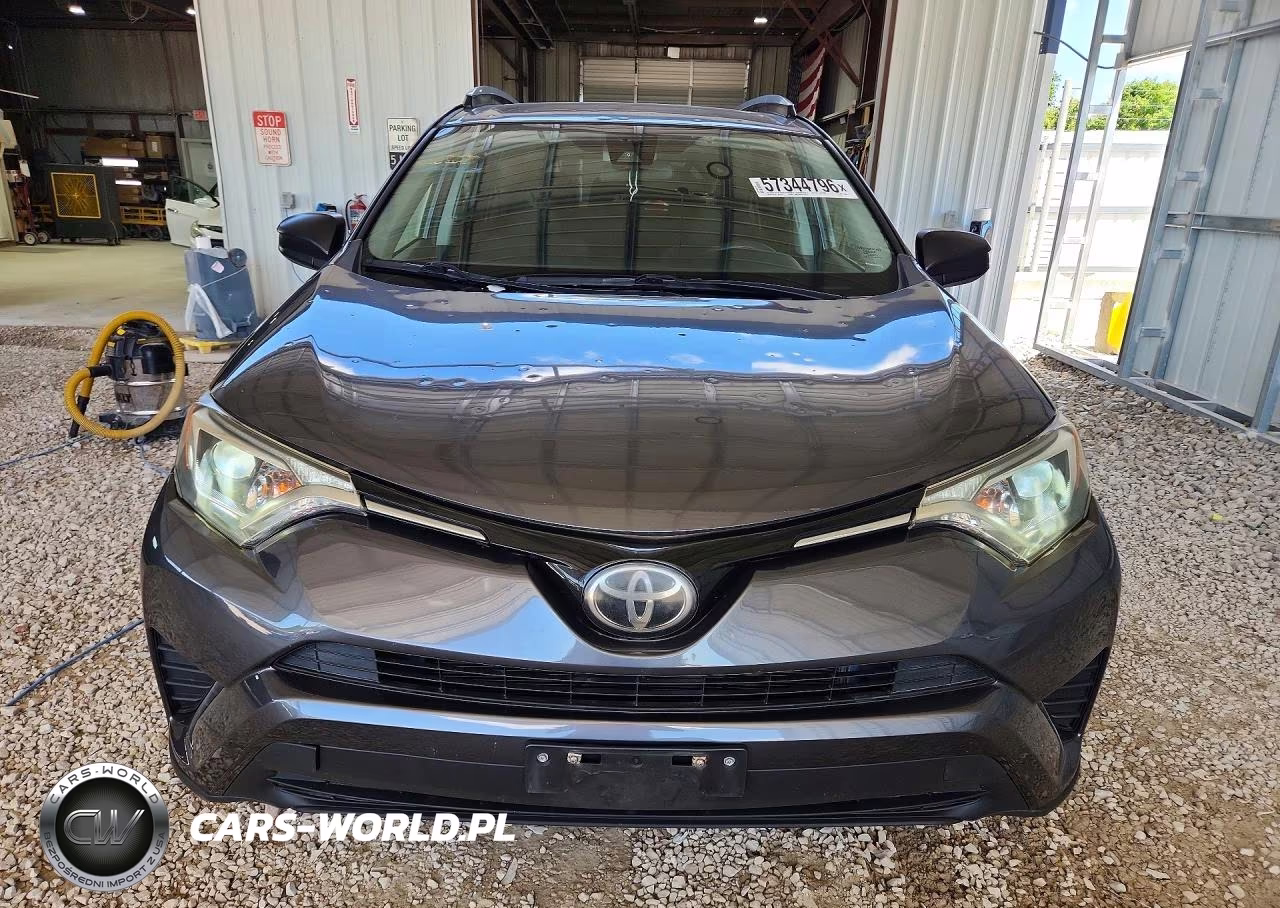 2017 Toyota Rav4 Le VIN:JTMBFREV3HJ173985 - 5