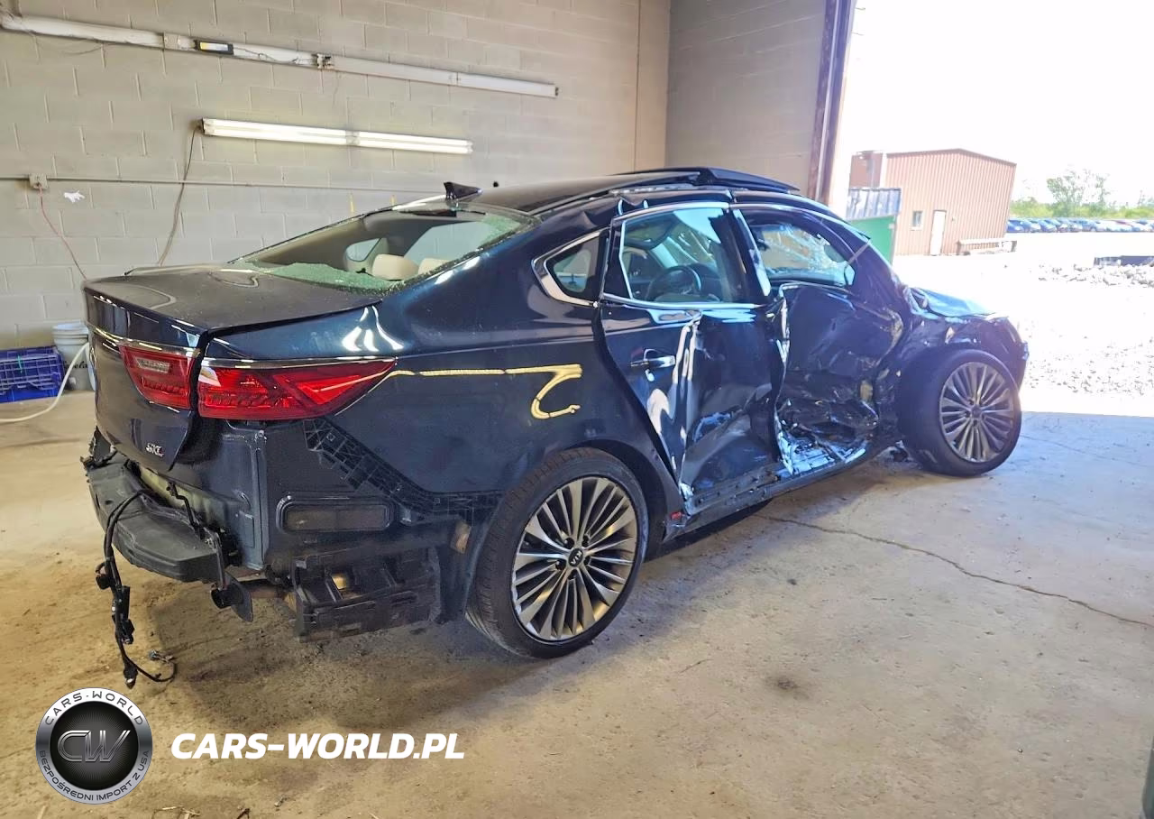 2018 Kia Cadenza Limited VIN:KNALC4J13J5097215 - 3