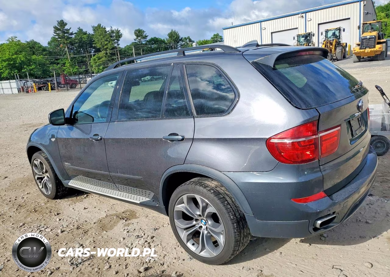 2011 BMW X5 xDrive50I VIN:5UXZV8C56BL420103 - 2
