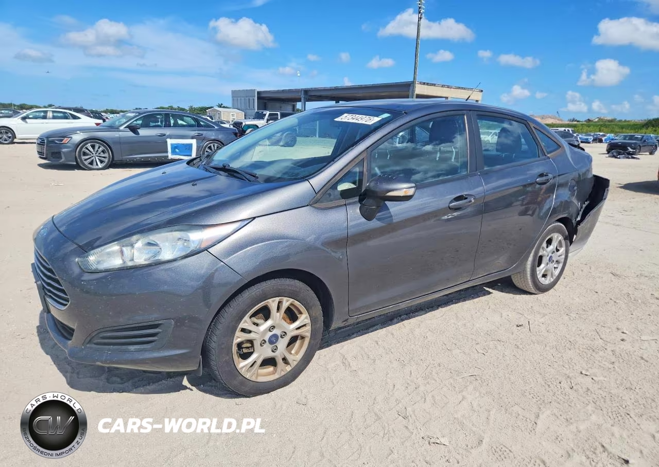 2016 Ford Fiesta Se – zdjęcie 1 z 13