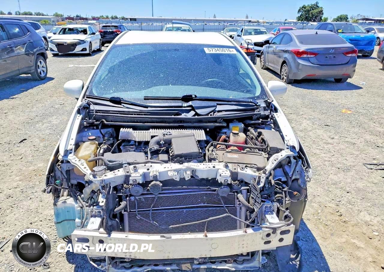 2015 Toyota Prius Three VIN:JTDKN3DU3F1998480 - 5