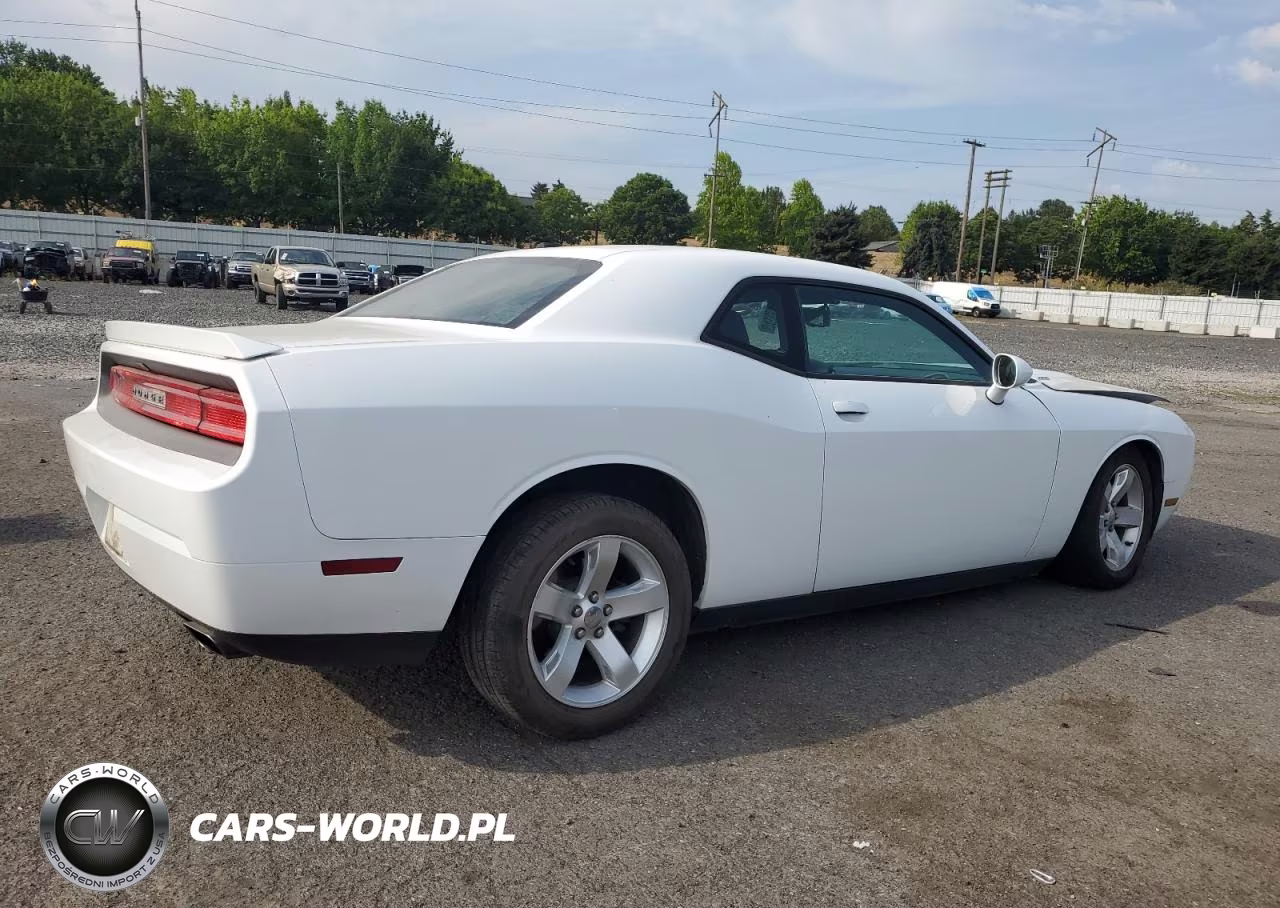 2011 Dodge Challenger VIN:2B3CJ5DT3BH603181 - 3