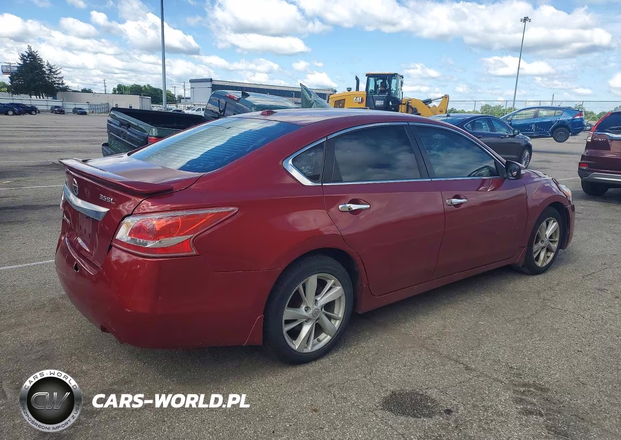 2013 Nissan Altima 2.5 VIN:1N4AL3AP8DC137304 - 3