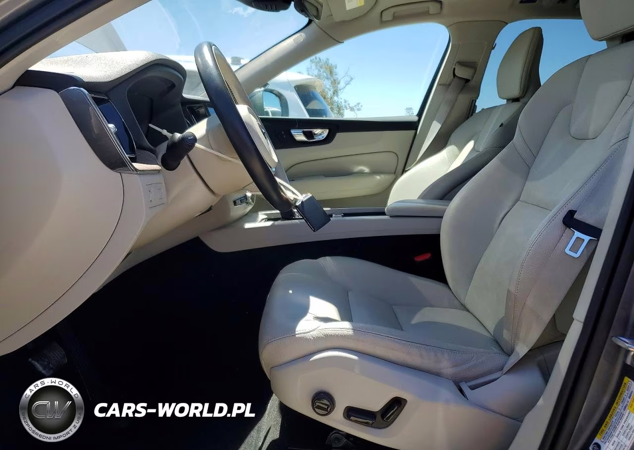 2021 Volvo Xc60 T5 Momentum VIN:YV4102RK9M1846659 - 7