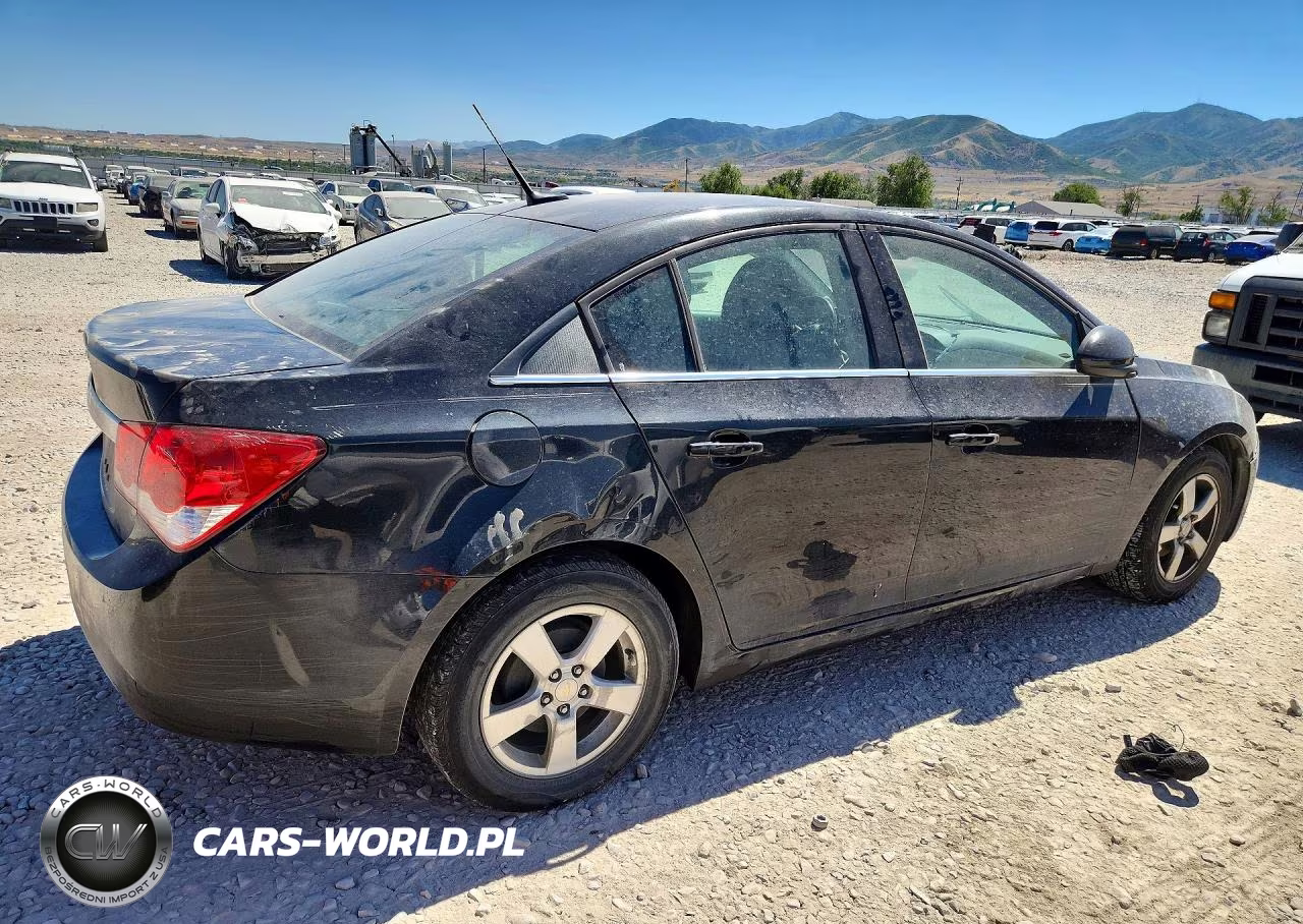 2014 Chevrolet Cruze Lt VIN:1G1PC5SB4E7394417 - 3