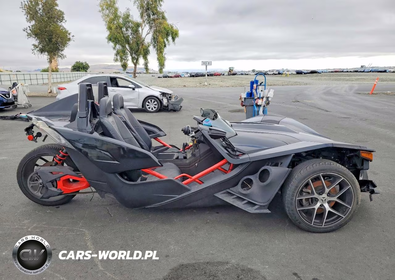 2016 Polaris Slingshot Sl