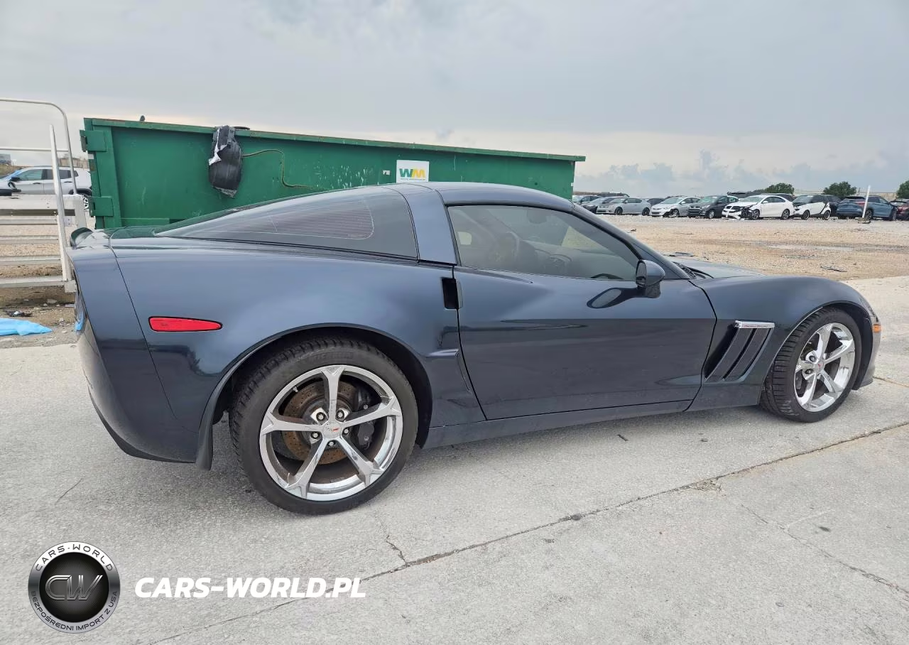 2013 Chevrolet Corvette Grand Sport VIN:1G1YW2DW6D5101024 - 3