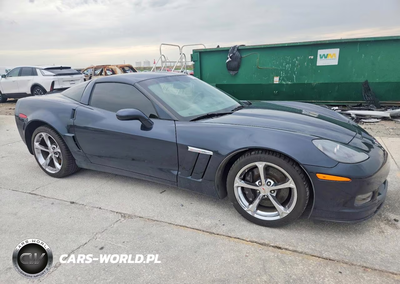 2013 Chevrolet Corvette Grand Sport VIN:1G1YW2DW6D5101024 - 4