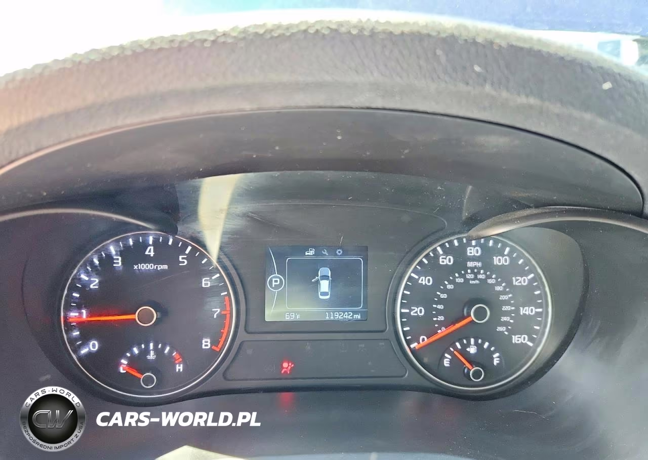 2017 Kia Optima Lx VIN:5XXGT4L34HG163084 - 9