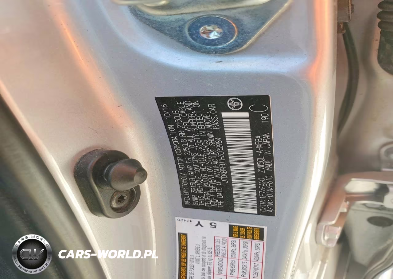 2017 Toyota Prius Two VIN:JTDKBRFU1H3032984 - 13