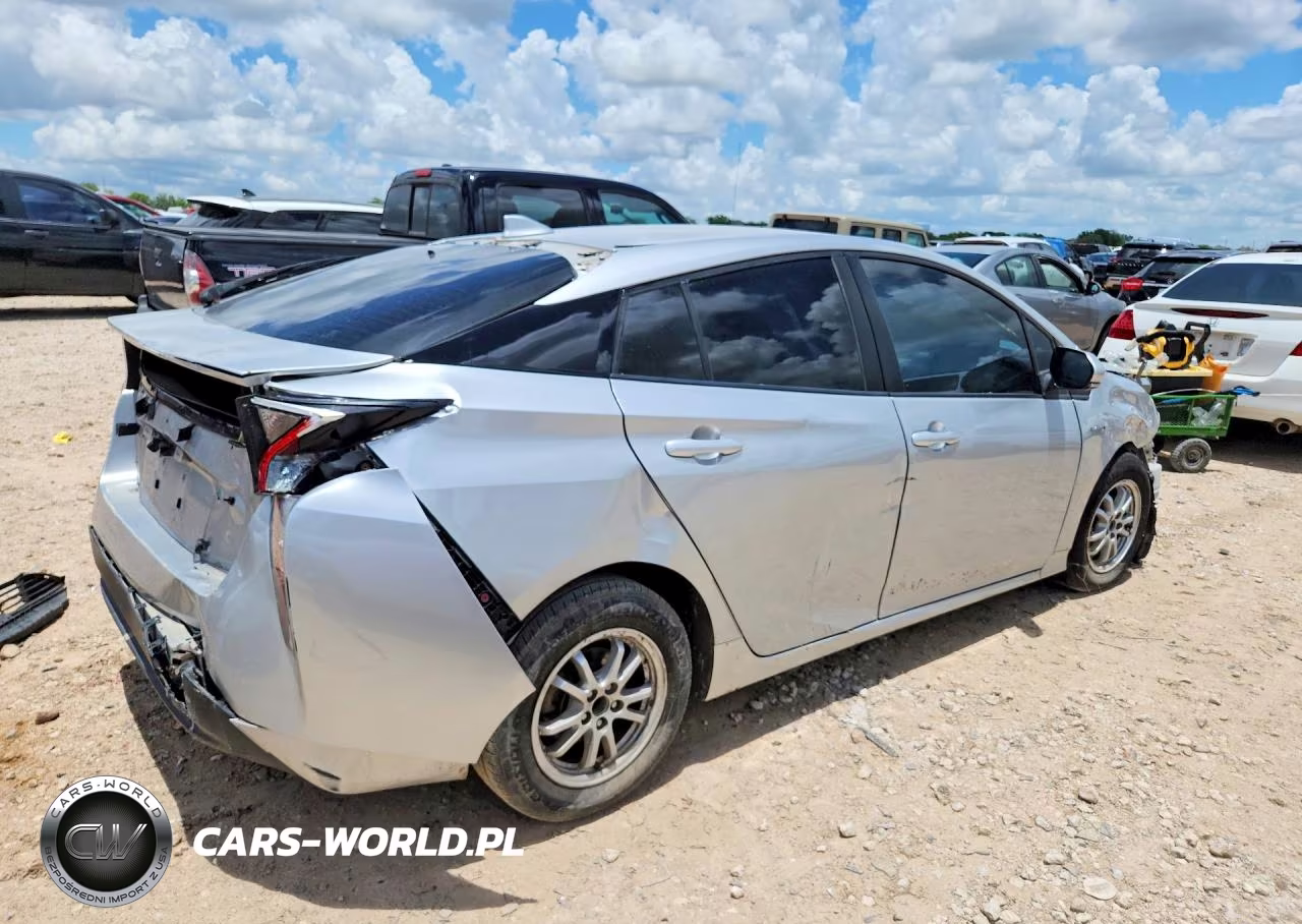 2017 Toyota Prius Two VIN:JTDKBRFU1H3032984 - 3