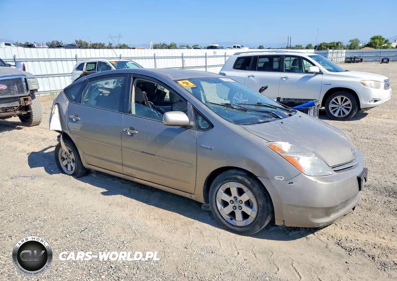2009 Toyota Prius Base VIN:JTDKB20U393506807 - 4
