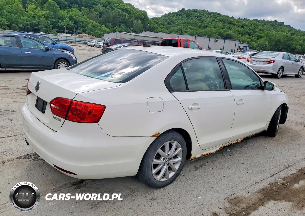 2011 Volkswagen Jetta Se VIN:3VWDZ7AJ4BM354656 - 3