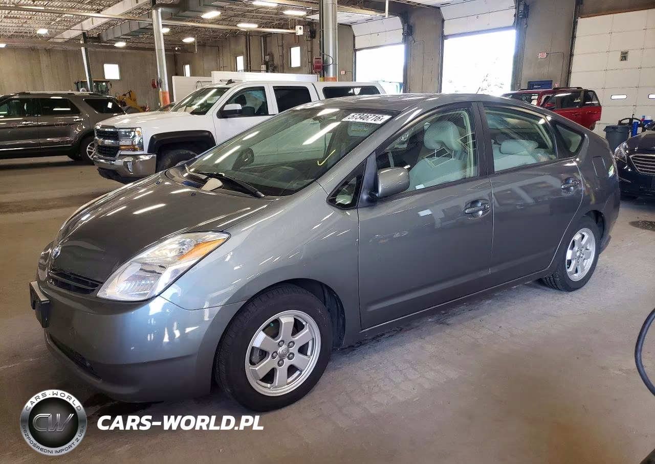 2004 Toyota Prius Base