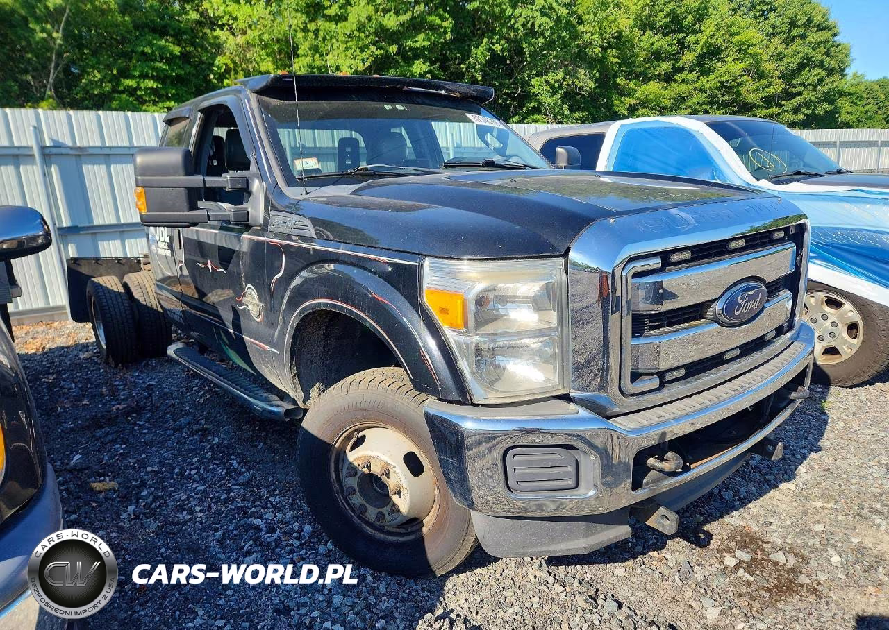 2013 Ford F350 Super Duty VIN:1FD8X3HTXDEB68327 - 4