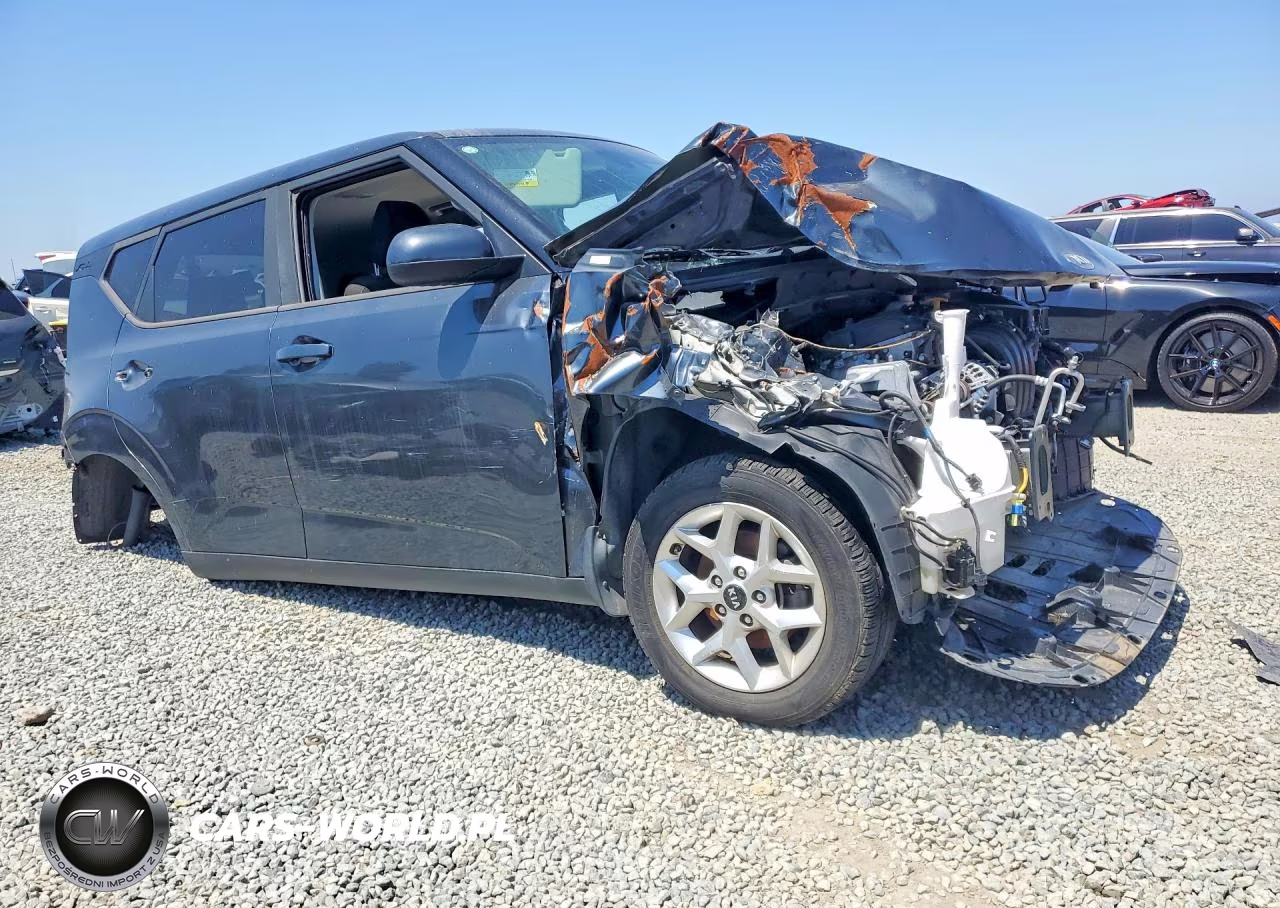 2020 Kia Soul S VIN:KNDJ23AU5L7096866 - 4