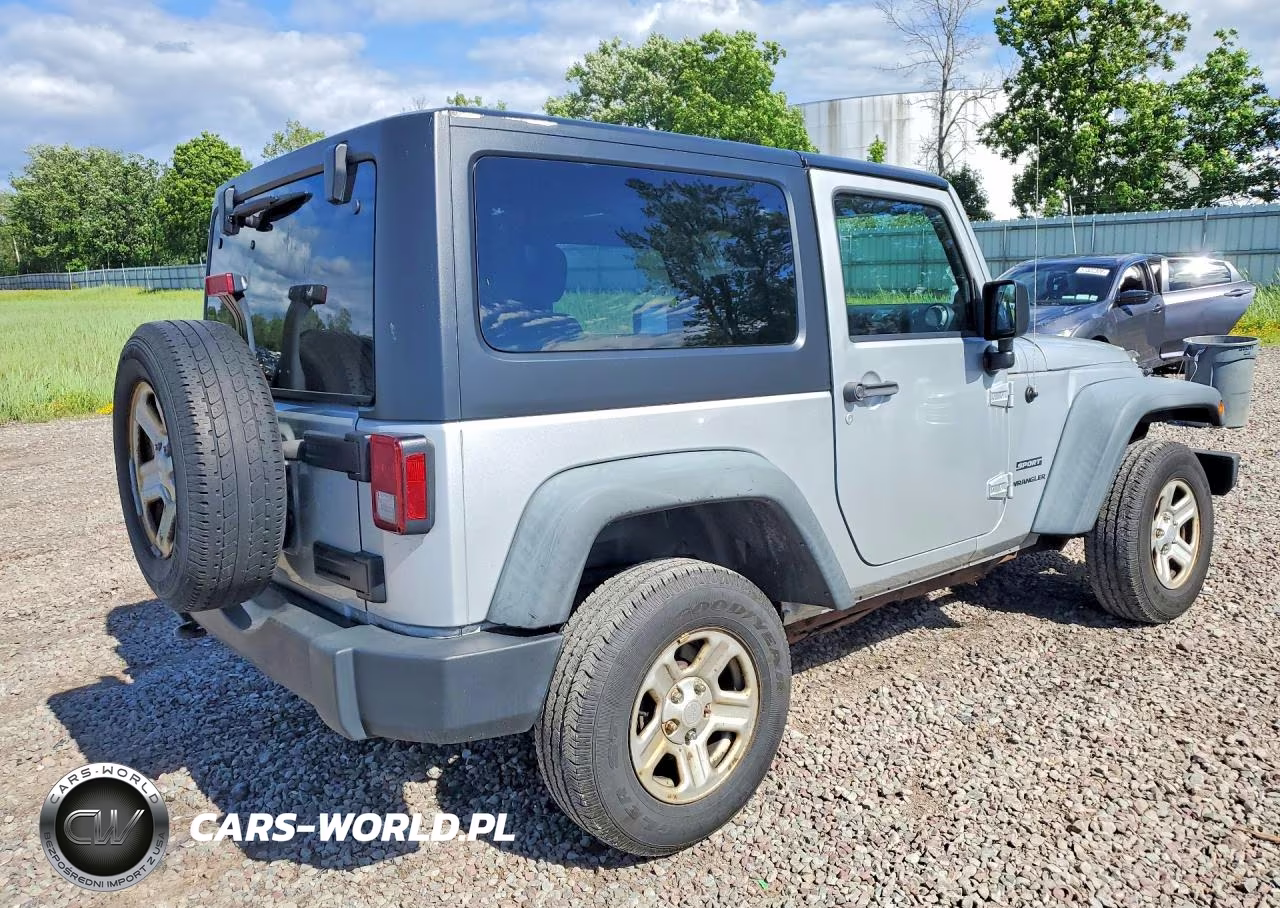 2011 Jeep Wrangler Sport VIN:1J4AA2D11BL609089 - 3