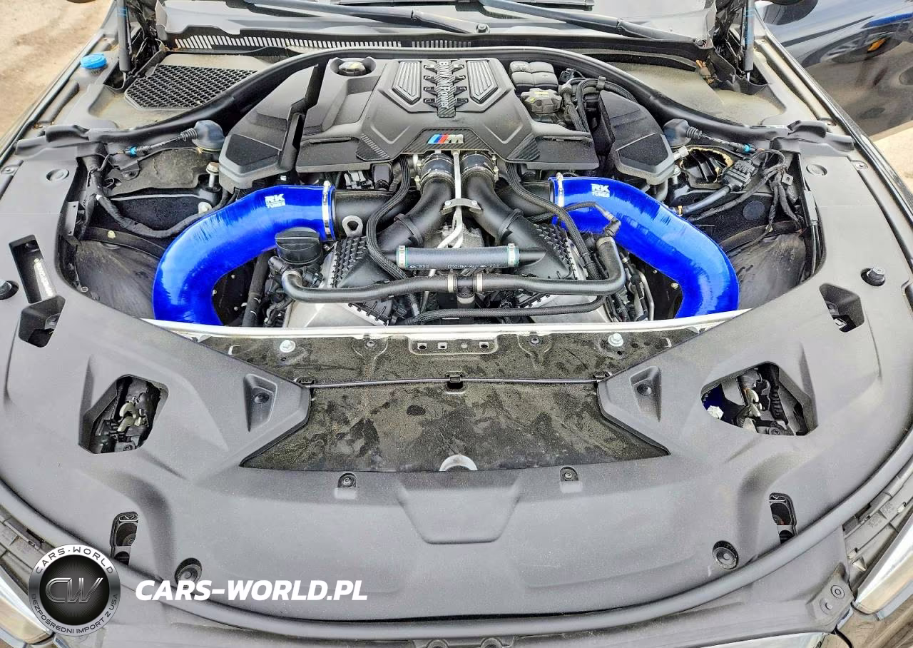 2022 BMW M8 VIN:WBSGV0C04NCG94950 - 11