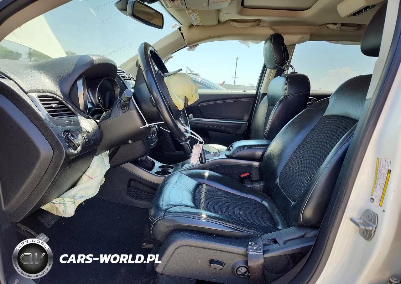 2020 Dodge Journey Crossroad VIN:3C4PDCGB9LT262098 - 7