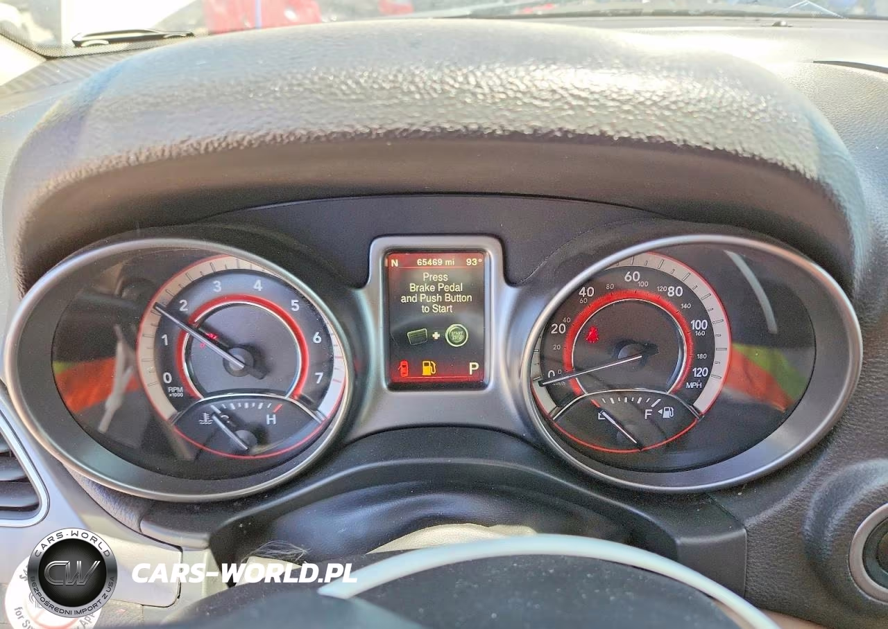 2020 Dodge Journey Crossroad VIN:3C4PDCGB9LT262098 - 9