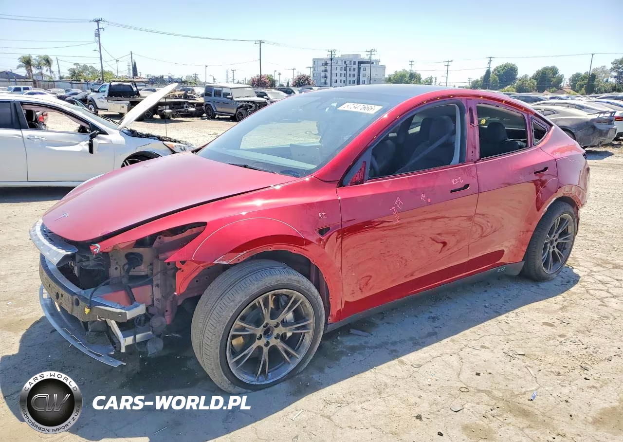 2024 Tesla Model Y – zdjęcie 1 z 13