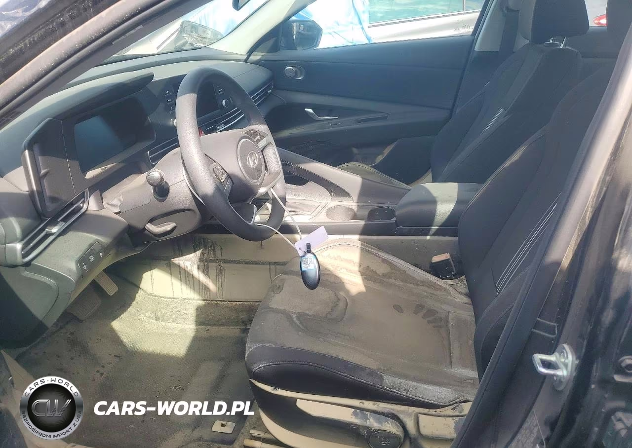 2025 Hyundai Elantra Hybrid Blue VIN:KMHLM4DJ7SU143904 - 7
