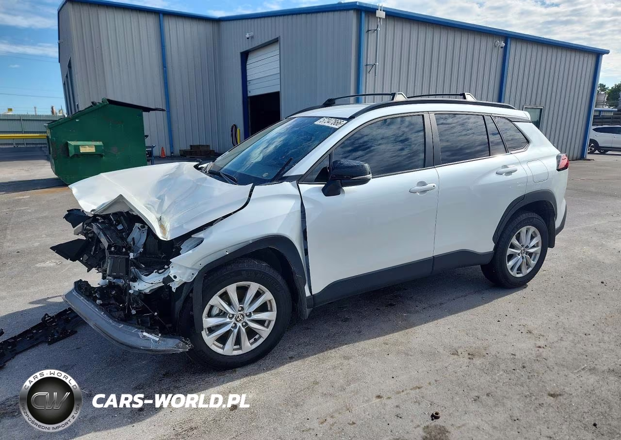 2026 Toyota Corolla Cross Le – zdjęcie 1 z 13