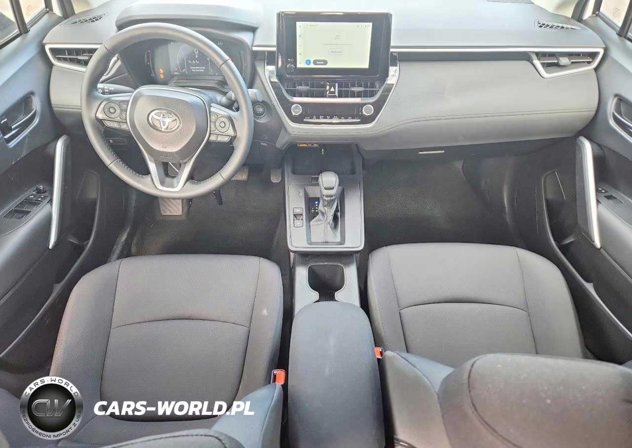 2026 Toyota Corolla Cross Le VIN:7MUCAAAG3TV167228 - 8