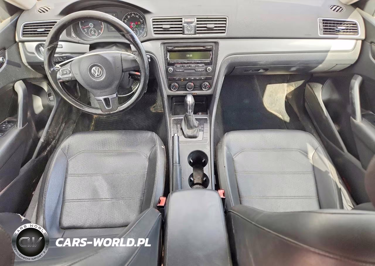 2014 Volkswagen Passat S VIN:1VWAT7A3XEC096056 - 8
