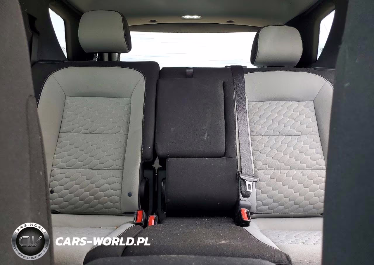 2021 Chevrolet Equinox Lt VIN:3GNAXKEVXML366578 - 10