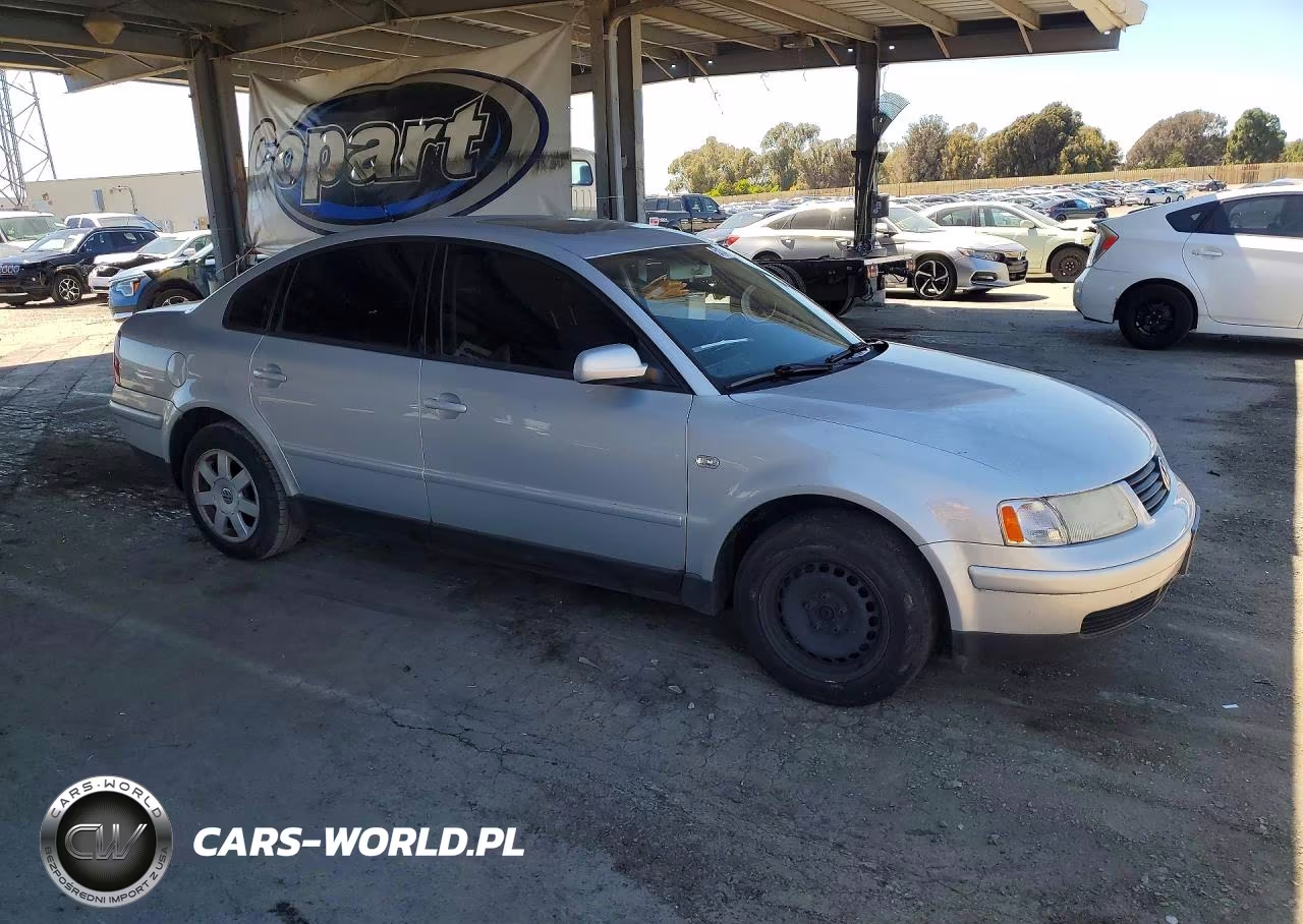 2000 Volkswagen Passat Gls 4Motion VIN:WVWTH23B0YE378395 - 4