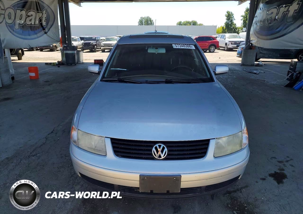 2000 Volkswagen Passat Gls 4Motion VIN:WVWTH23B0YE378395 - 5