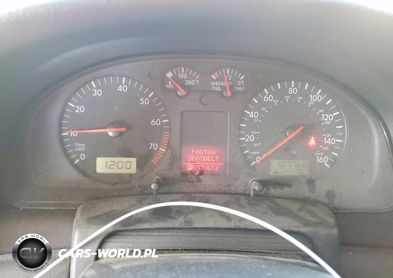 2000 Volkswagen Passat Gls 4Motion VIN:WVWTH23B0YE378395 - 9