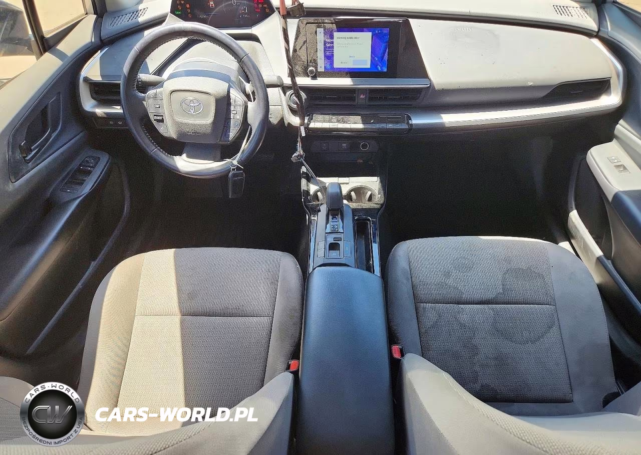 2024 Toyota Prius Le VIN:JTDACAAU9R3021024 - 8