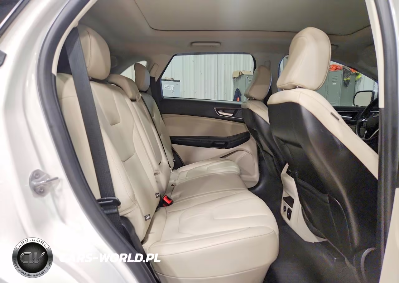 2021 Ford Edge Titanium VIN:2FMPK4K91MBA46917 - 10