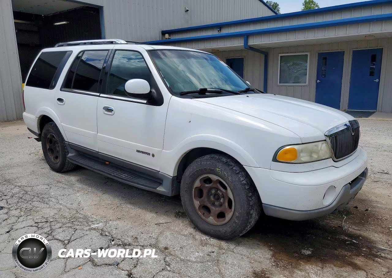 2001 Lincoln Navigator VIN:5LMFU28R21LJ20243 - 4