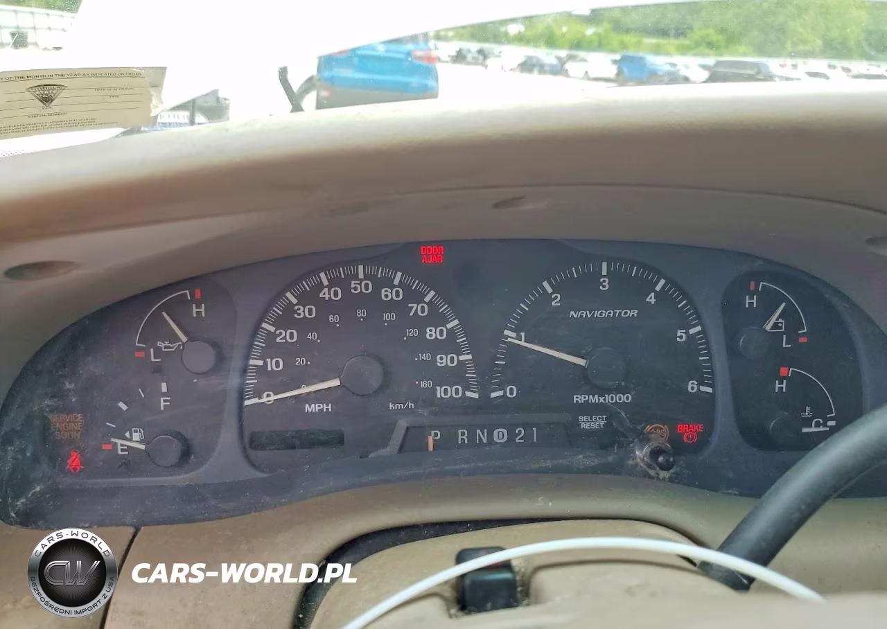 2001 Lincoln Navigator VIN:5LMFU28R21LJ20243 - 9