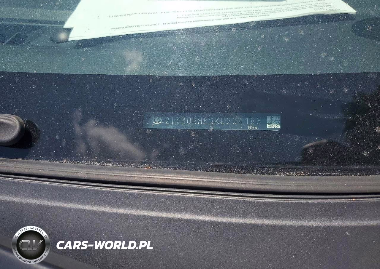 2019 Toyota Corolla Le VIN:2T1BURHE3KC204186 - 12