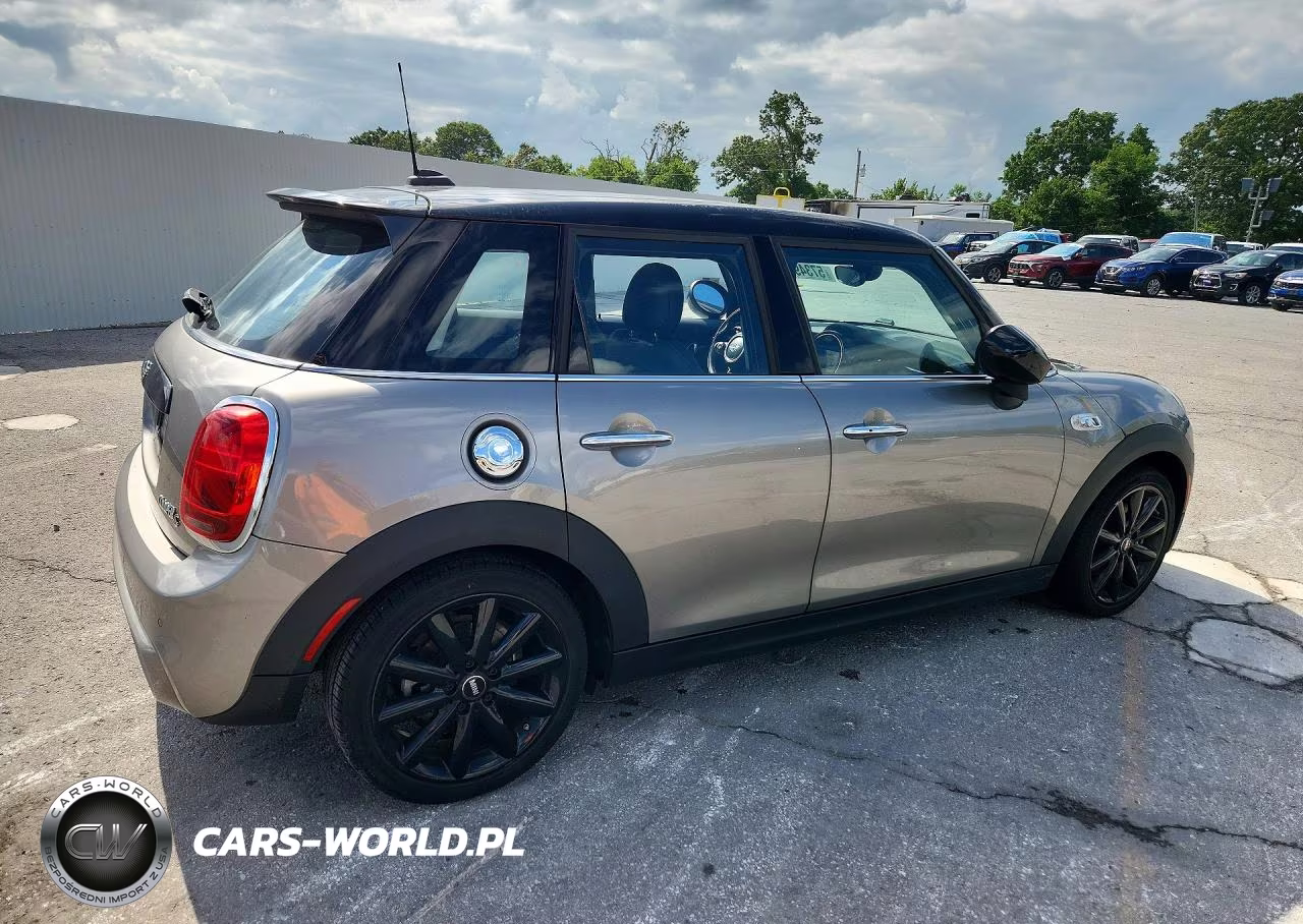 2020 Mini Cooper S VIN:WMWXU9C00L2M52541 - 3