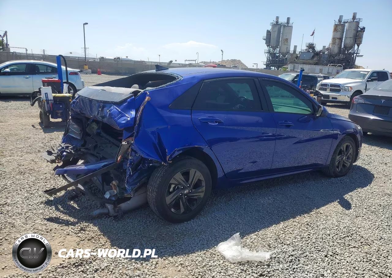 2022 Hyundai Elantra Sel VIN:KMHLS4AG3NU348476 - 3