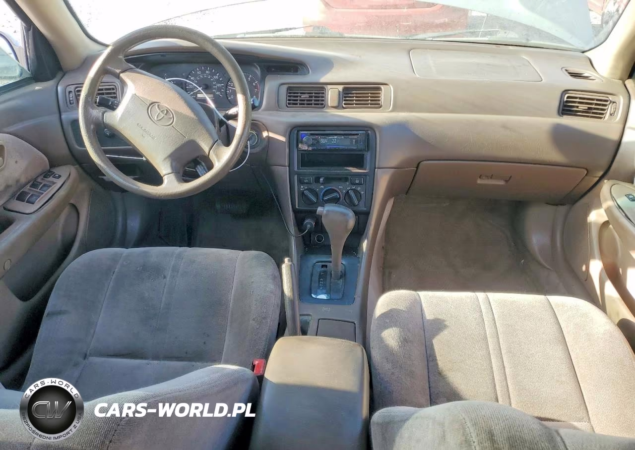 1999 Toyota Camry Le VIN:4T1BG22K5XU435965 - 8
