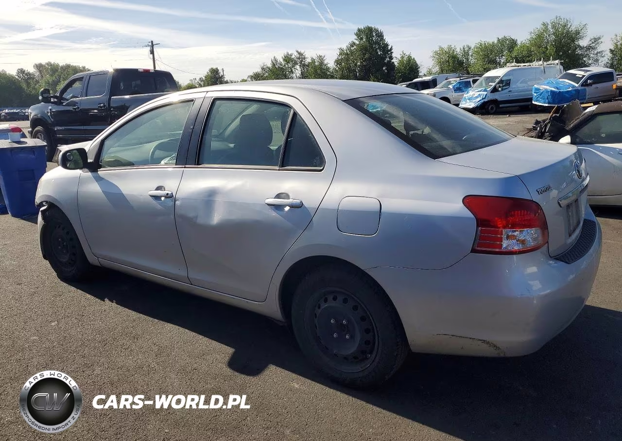2010 Toyota Yaris Base VIN:JTDBT4K36A1360982 - 2