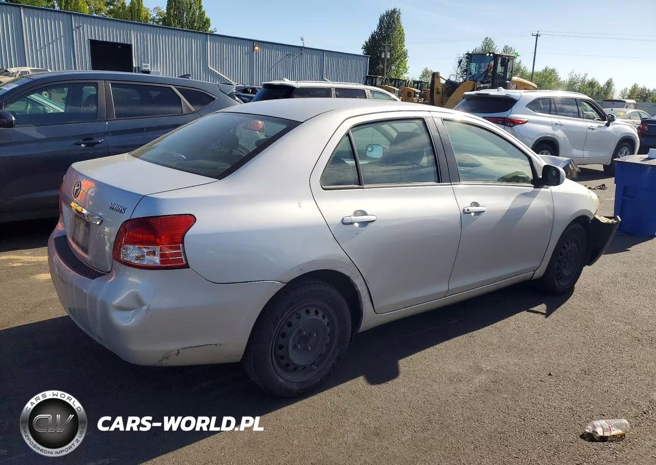 2010 Toyota Yaris Base VIN:JTDBT4K36A1360982 - 3