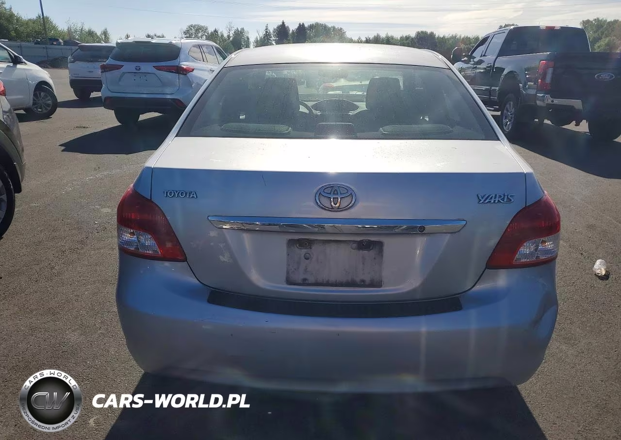 2010 Toyota Yaris Base VIN:JTDBT4K36A1360982 - 6
